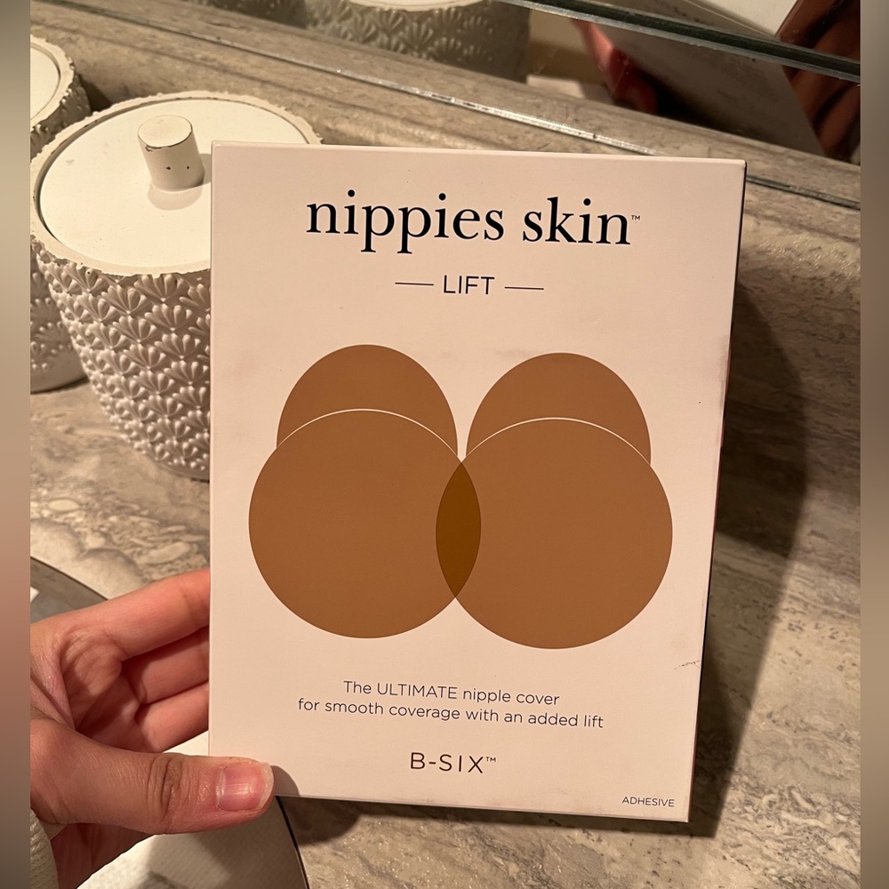 NEW B-Six Nippies Skin Lift Size 2 Caramel